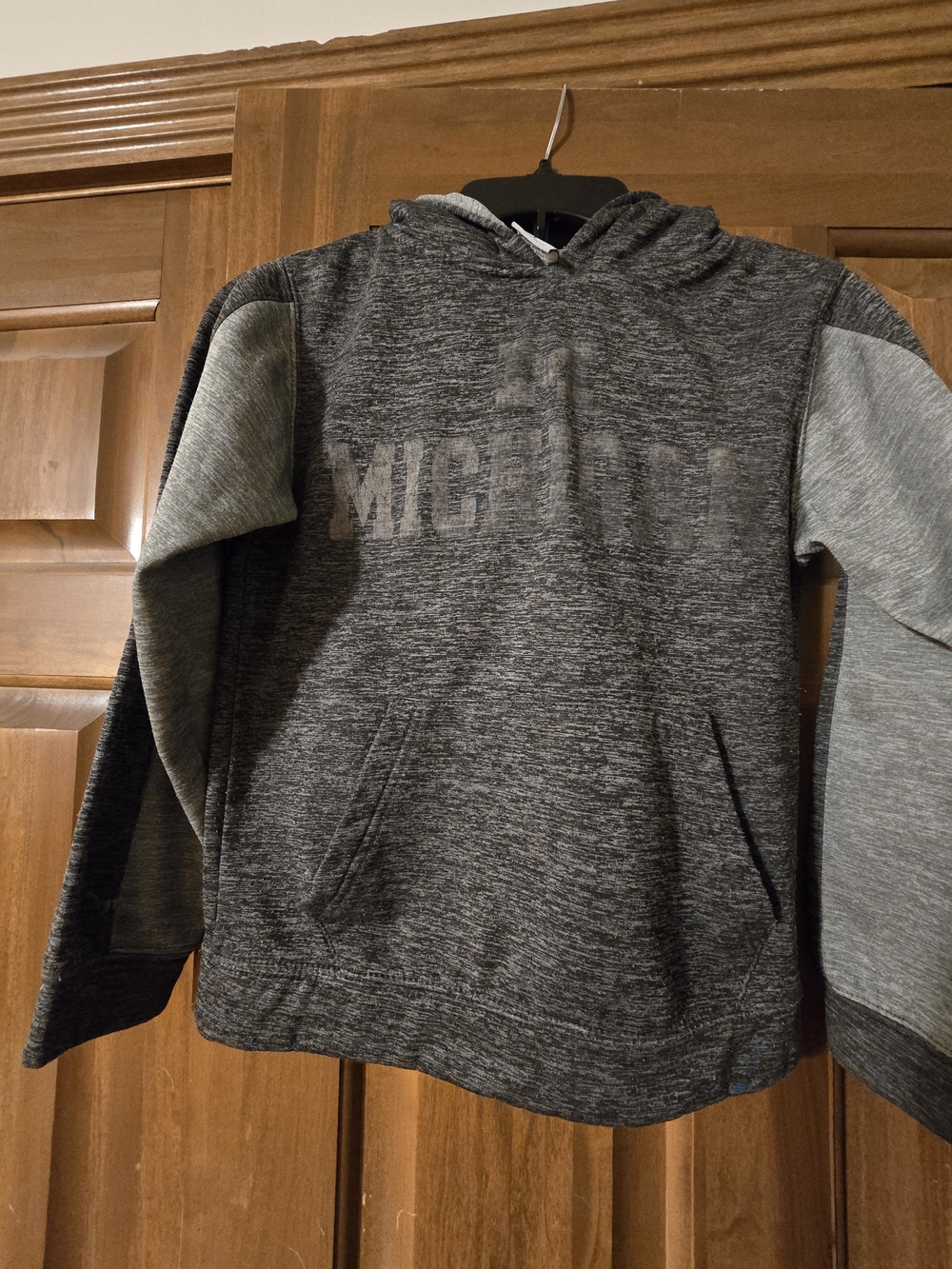 Colosseum Gray Pullover Hoodie with Contrast Sleeves